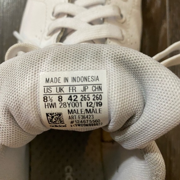 Stan Smiths 8.5 US Men’s - Picture 5 of 6